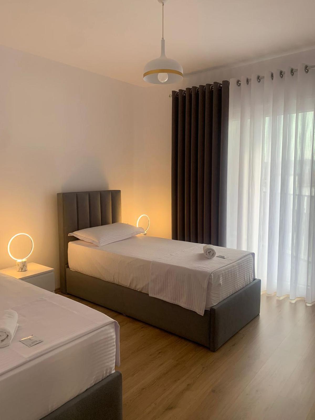 Enjoy Shkodra Apartament Exterior photo